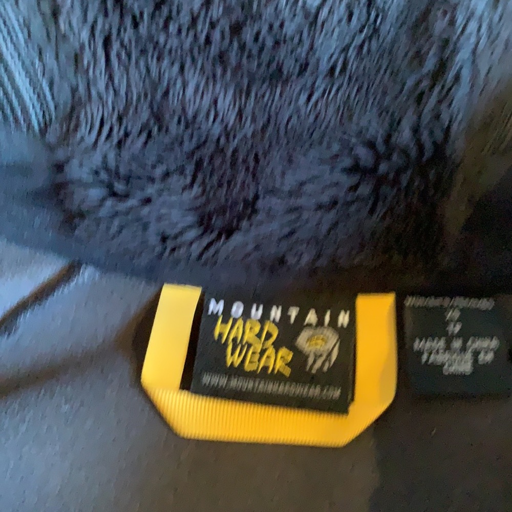 Mountain Hardwear Jacket - image 2